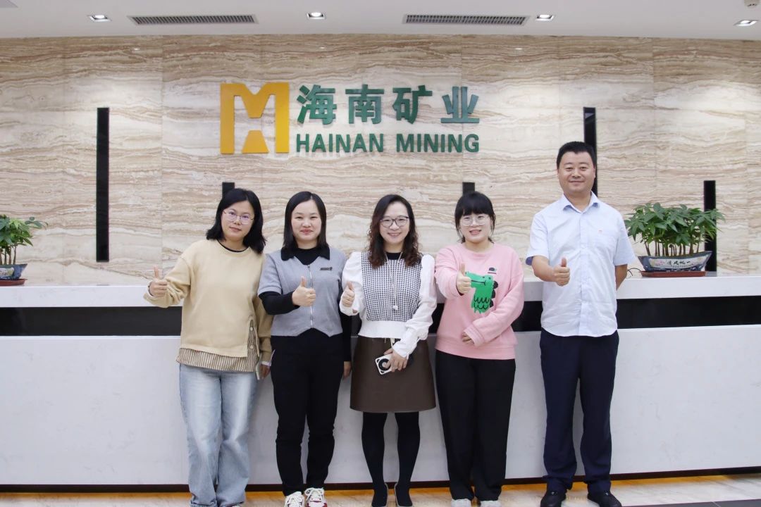 致敬“她”力量 XPJ官网发展“国际妇女节”系列活动