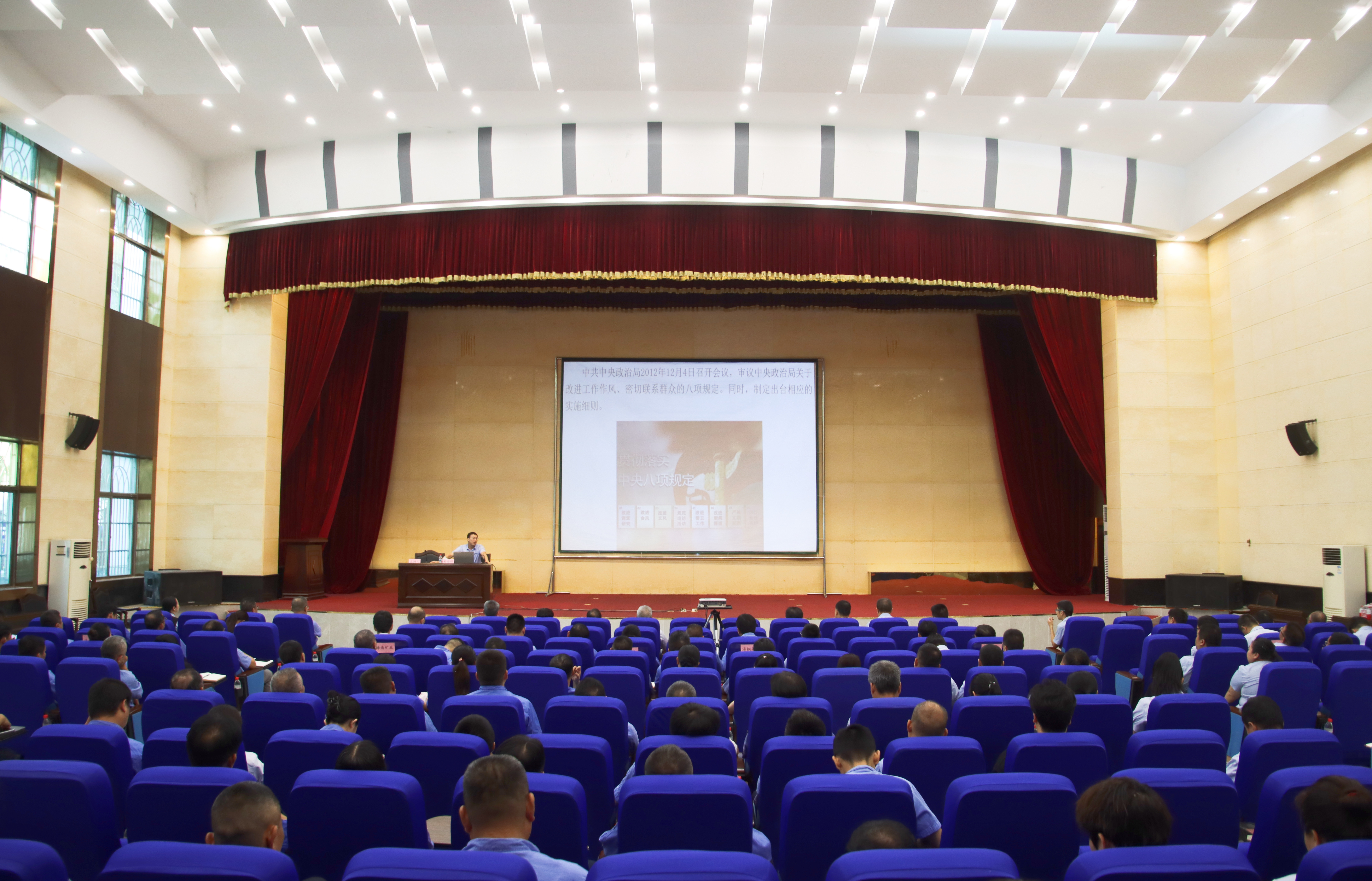 海钢 ？蠼岷辖猩羁坦岢怪醒氚讼罨判牧榻ń逃倚不